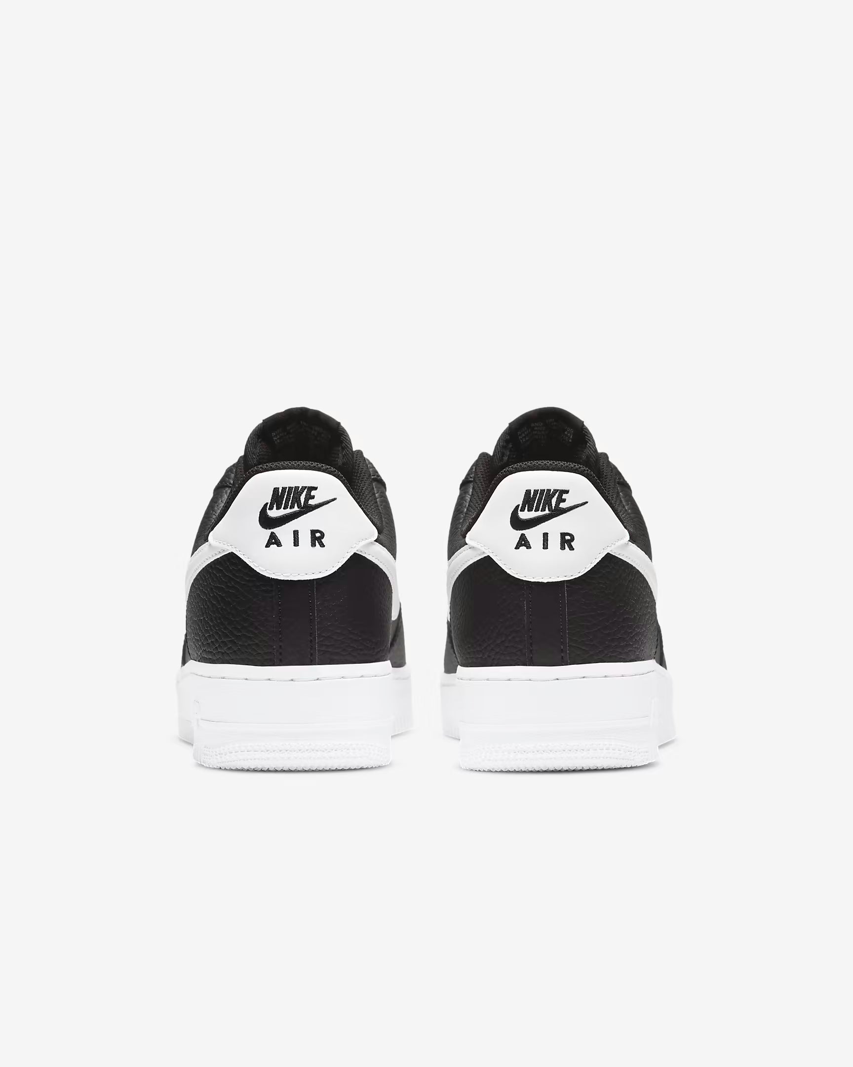 Zapatilla Nike Air Force 1 '07 LV8